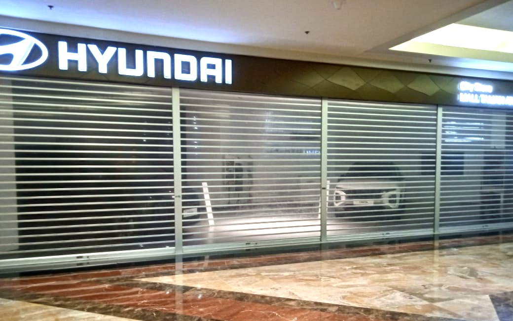 Rolling Door Transparent Polycarbonate